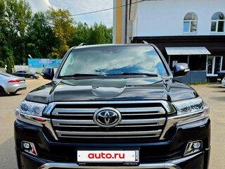 2018 Toyota Land Cruiser 200 Series Рестайлинг 2, чёрный, 7600000 рублей, вид 3