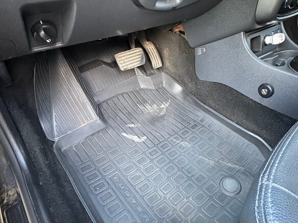 2012 Renault Duster I, чёрный - вид 9