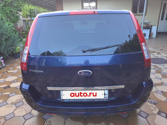 2011 Ford Fusion I Рестайлинг, синий, 800000 рублей - вид 3
