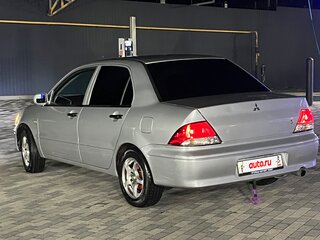 2001 Mitsubishi Lancer Cedia IX, белый, 350000 рублей, вид 5