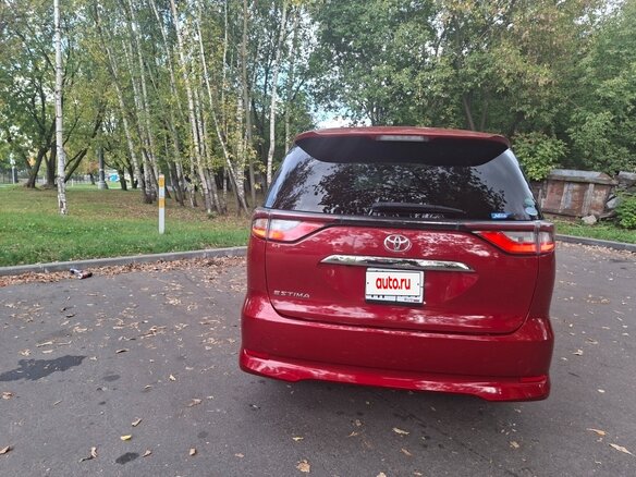 2016 Toyota Estima III Рестайлинг 3, красный, 2880000 рублей - вид 6