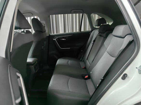 2020 Toyota RAV4 V (XA50), белый - вид 10