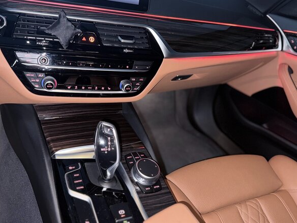 2020 BMW 5 серии 530i xDrive VII (G30/G31/G38) Рестайлинг, чёрный, 4130000 рублей - вид 10