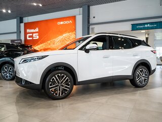 2026 Omoda C7, белый, 3099000 рублей, вид 3