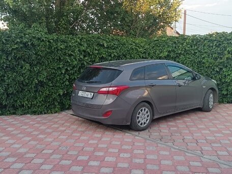 2013 Hyundai i30 II, коричневый, 850000 рублей, вид 2