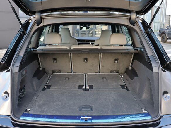 2025 Audi Q7 50 TDI II (4M) Рестайлинг 2, чёрный - вид 21