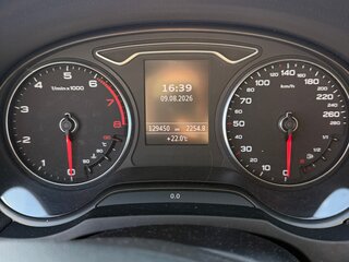 2013 Audi A3 III (8V), белый, 1500000 рублей, вид 5