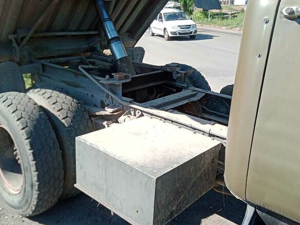1989 ЗИЛ 130, зелёный, 269000 рублей - вид 4