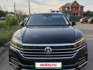 2020 Volkswagen Touareg III, чёрный, 6000000 рублей, вид 1