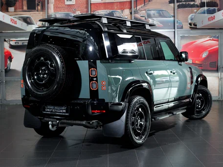 2026 Land Rover Defender 110 II, зелёный, 18128000 рублей, вид 2
