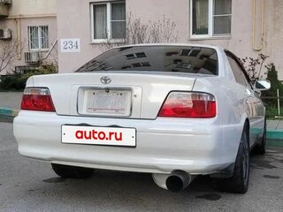 1999 Toyota Chaser VI (X100) Рестайлинг, белый, 1800000 рублей, вид 4