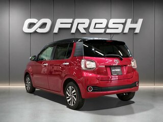 2016 Toyota Passo III, красный, 895000 рублей, вид 2