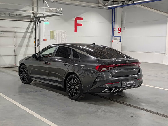 2020 Kia K5 III, серый, 2270000 рублей - вид 6