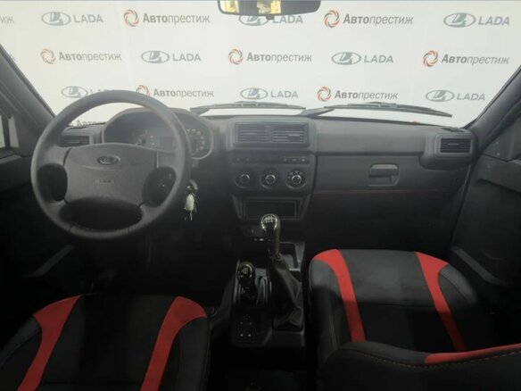 2026 Lada (ВАЗ) Niva Legend Sport I, серебристый, 1772000 рублей - вид 9