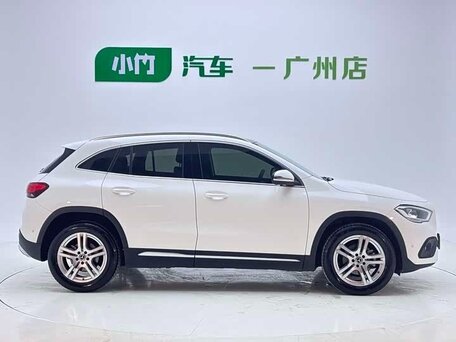 2022 Mercedes-Benz GLA 180 II (H247), белый, 2190000 рублей, вид 5