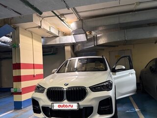 2021 BMW X1 20i xDrive II (F48) Рестайлинг, белый, 4600000 рублей, вид 1