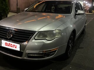 2005 Volkswagen Passat B6, серебристый, 590000 рублей, вид 2