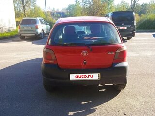 2000 Toyota Yaris I, красный, 200000 рублей, вид 3