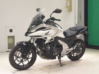 2024 Honda NC 750X, белый, 1099000 рублей, вид 4