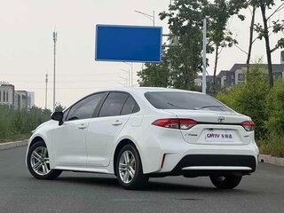 2022 Toyota Corolla XII (E210), белый, 1350000 рублей, вид 5