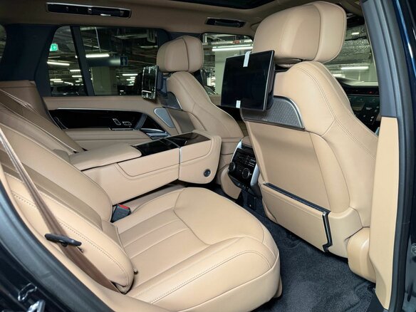 2026 Land Rover Range Rover P400 MHEV Long V, синий, 24290000 рублей - вид 15