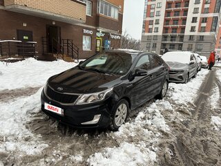 2014 Kia Rio 6-speed III, чёрный, 890000 рублей, вид 1