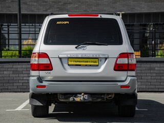 2007 Toyota Land Cruiser 100 Series Рестайлинг 2, серебристый, 2250000 рублей, вид 5