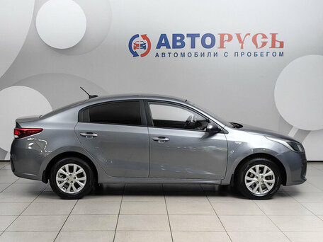2017 Kia Rio IV, серый, 1084000 рублей, вид 5