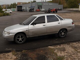 2003 Lada (ВАЗ) 2110, серебристый, 57000 рублей, вид 2