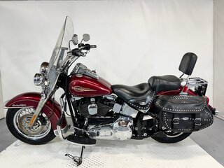2005 Harley-Davidson Heritage, пурпурный, 510000 рублей, вид 2