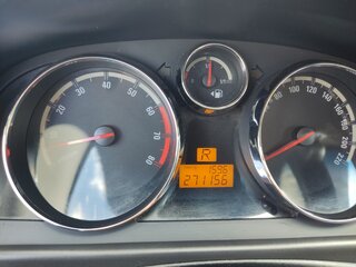 2010 Opel Antara I, белый, 670000 рублей, вид 4