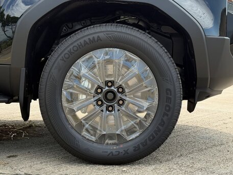 2026 Toyota Land Cruiser Prado 250 Series, чёрный, 10810000 рублей, вид 4