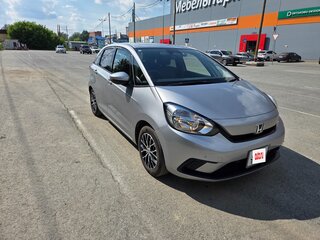 2021 Honda Fit IV, серый, 1400000 рублей, вид 2