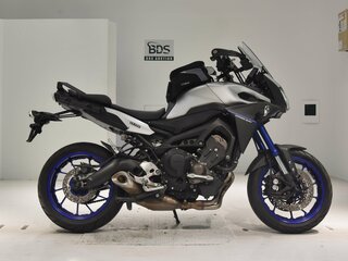 2015 Yamaha MT-09 Tracer (FJ-09), серебристый, 770000 рублей, вид 4