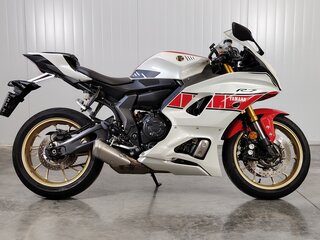 2022 Yamaha YZF-R7, белый, 829000 рублей, вид 1