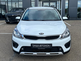 2018 Kia Rio X-Line IV, белый, 1070000 рублей, вид 2