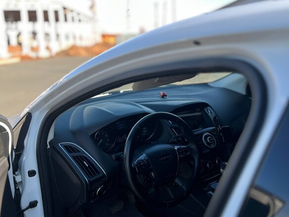 2011 Ford Focus III, белый, 900000 рублей - вид 13