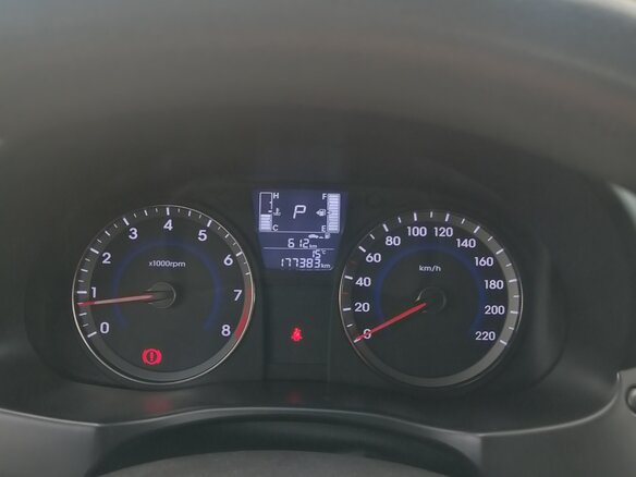 2015 Hyundai Solaris I Рестайлинг, бежевый, 920000 рублей - вид 17