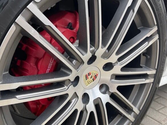 2013 Porsche Cayenne GTS II (958), белый - вид 12