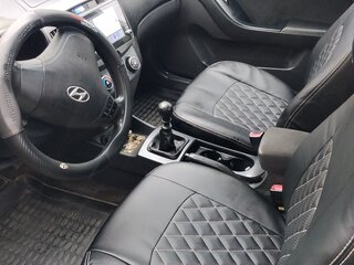 2008 Hyundai Elantra IV (HD), жёлтый, 700000 рублей, вид 3
