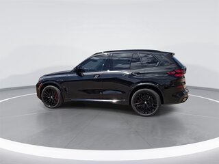 2026 BMW X5 40i IV (G05/G18) Рестайлинг, чёрный, 10648013 рублей, вид 4