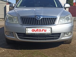 2009 Skoda Octavia II (A5) Рестайлинг, серебристый, 680000 рублей, вид 2
