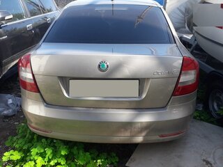 2012 Skoda Octavia II (A5) Рестайлинг, серый, 336000 рублей, вид 2