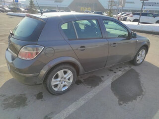 2012 Opel Astra H Рестайлинг, серый, 505000 рублей, вид 3