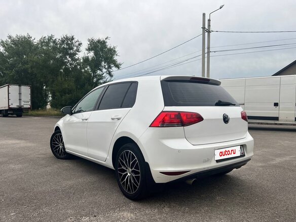 2014 Volkswagen Golf VII, белый, 1100000 рублей - вид 7