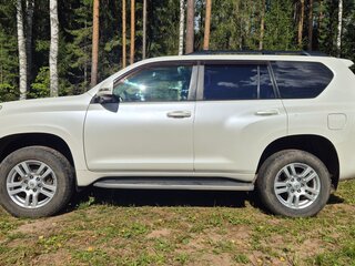 2010 Toyota Land Cruiser Prado 150 Series, белый, 2350000 рублей, вид 5