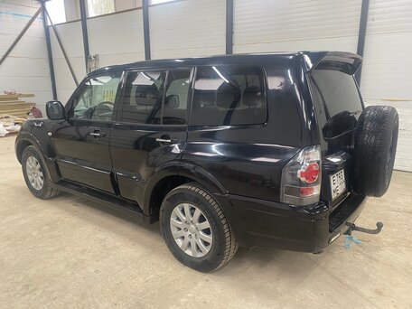 2006 Mitsubishi Pajero III Рестайлинг, чёрный, 810000 рублей, вид 5