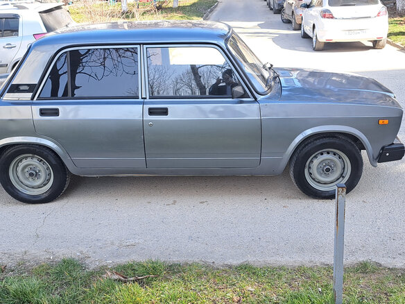 2010 Lada (ВАЗ) 2107, серебристый, 285000 рублей - вид 3