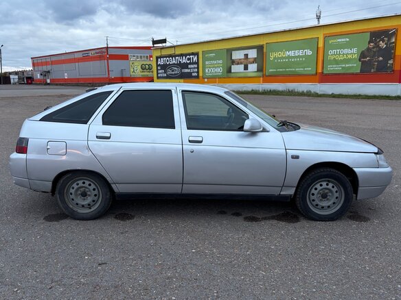 2006 Lada (ВАЗ) 2112, серебристый, 120000 рублей - вид 2