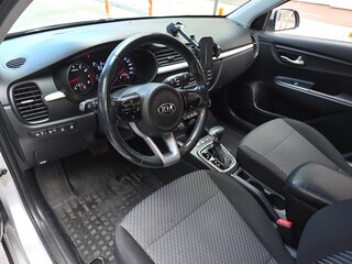 2018 Kia Rio X-Line IV, серебристый, 1450000 рублей, вид 4